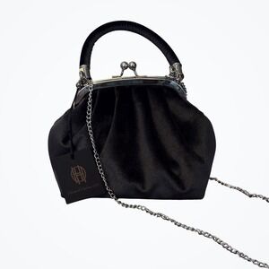 House of Harlow 1960 Black velvet Kiss Lock Top Handle Clutch Crossbody NWT